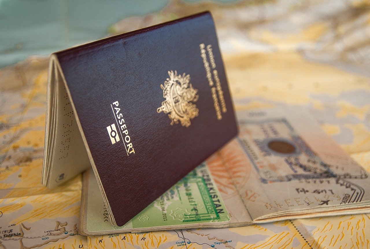 How Lilian Scored Cheap International Flights (And You Can Too!)