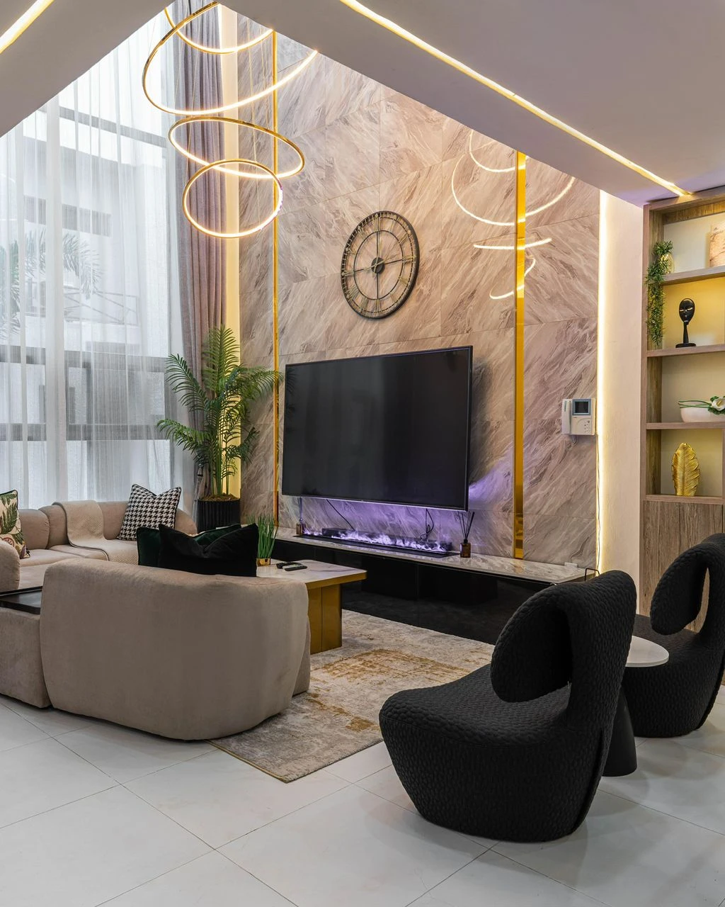 4 Luxury Bedroom